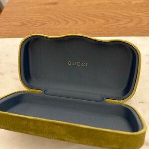 Gucci velvet sunglass case